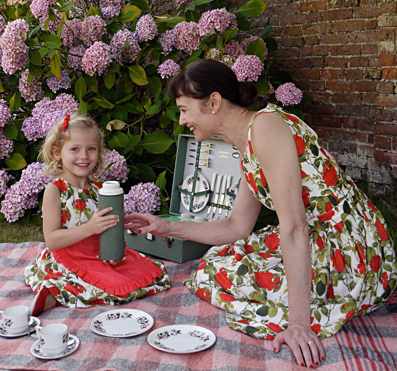 Baking Blog - Getting Creative With Making Cakes! – Rachel Riley US